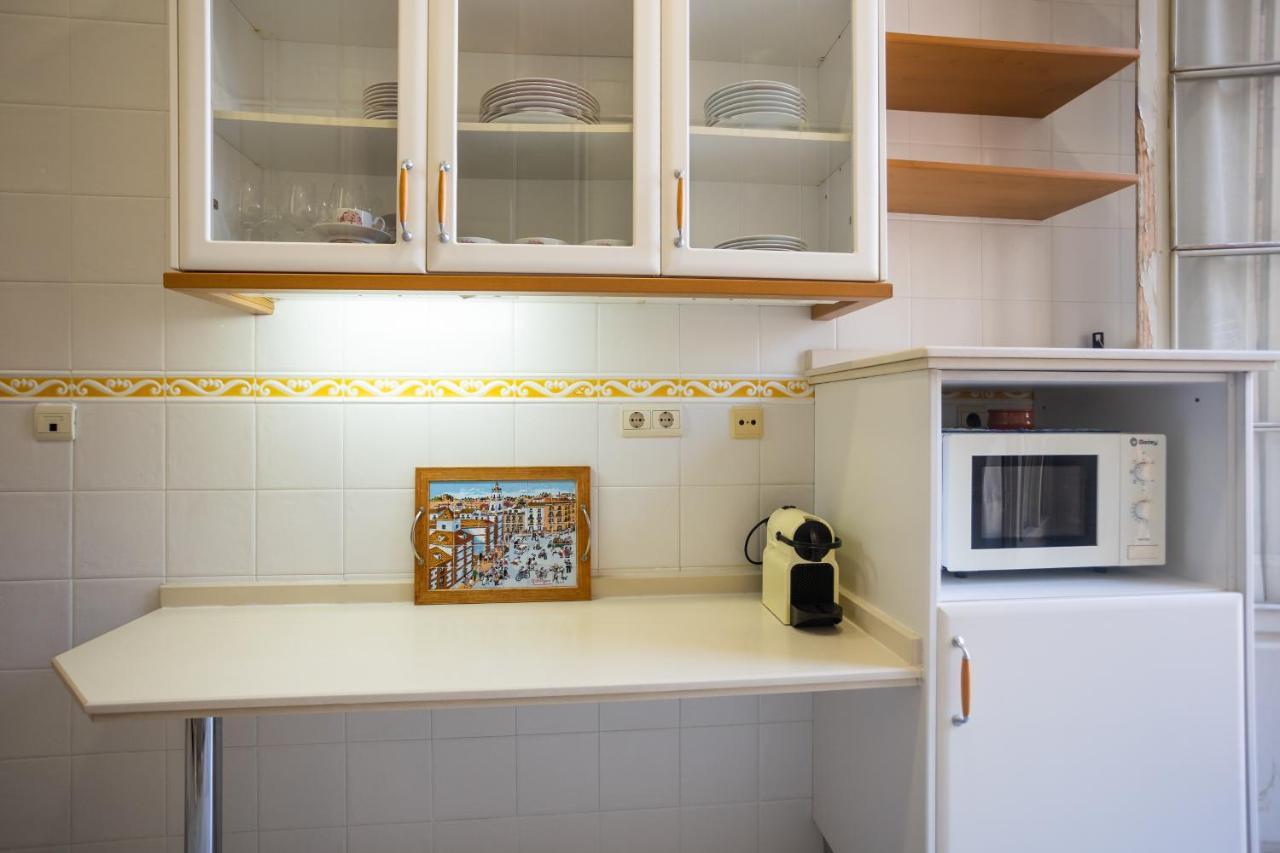 Constitucion Apartment Malaga Exterior photo