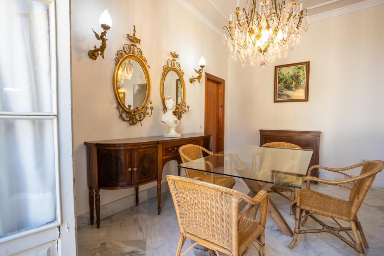 Constitucion Apartment Malaga Exterior photo