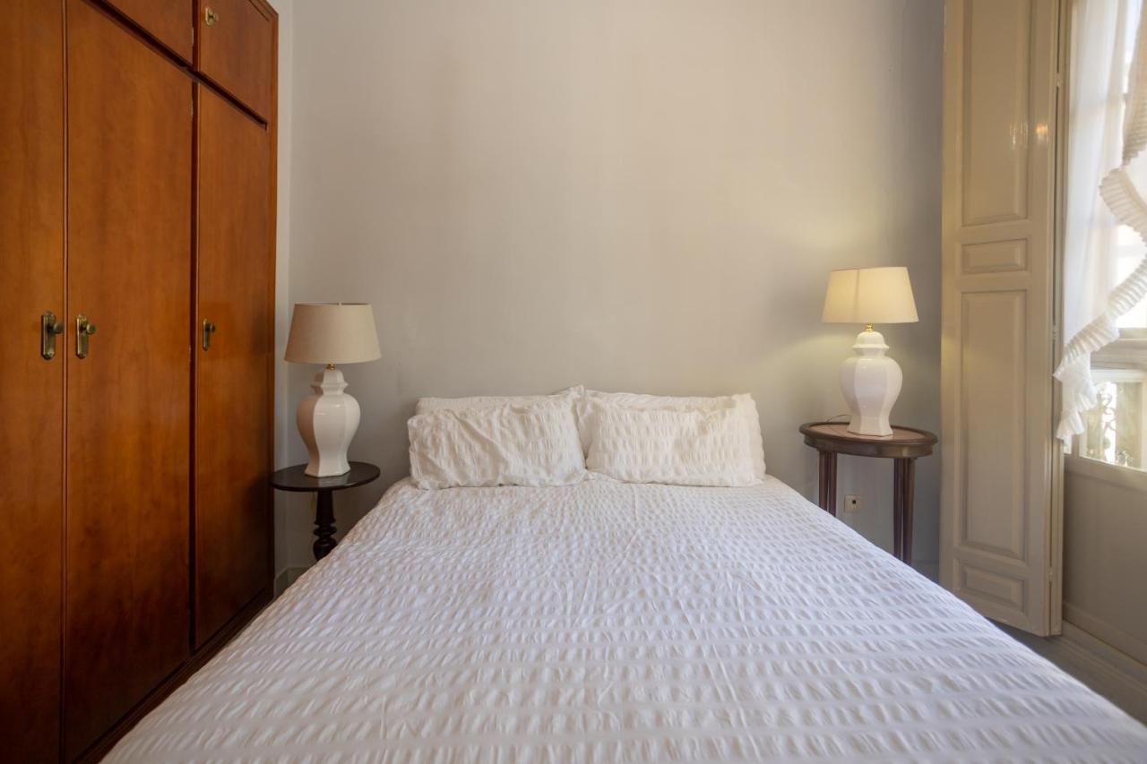 Constitucion Apartment Malaga Exterior photo